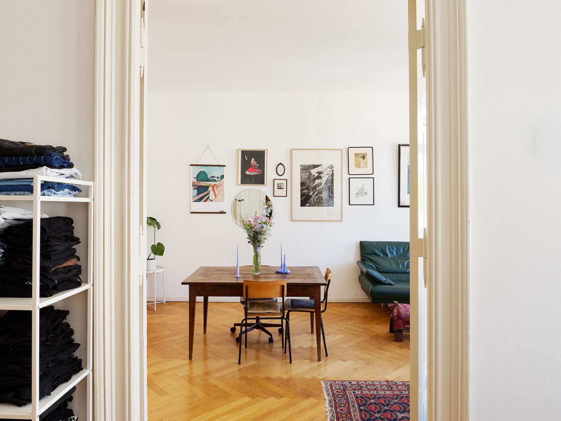 Wohnen in Moabit: Charmante 3 Zimmer-Altbauwohnung mit Balkon – Berlin – Vorschaubild 2
