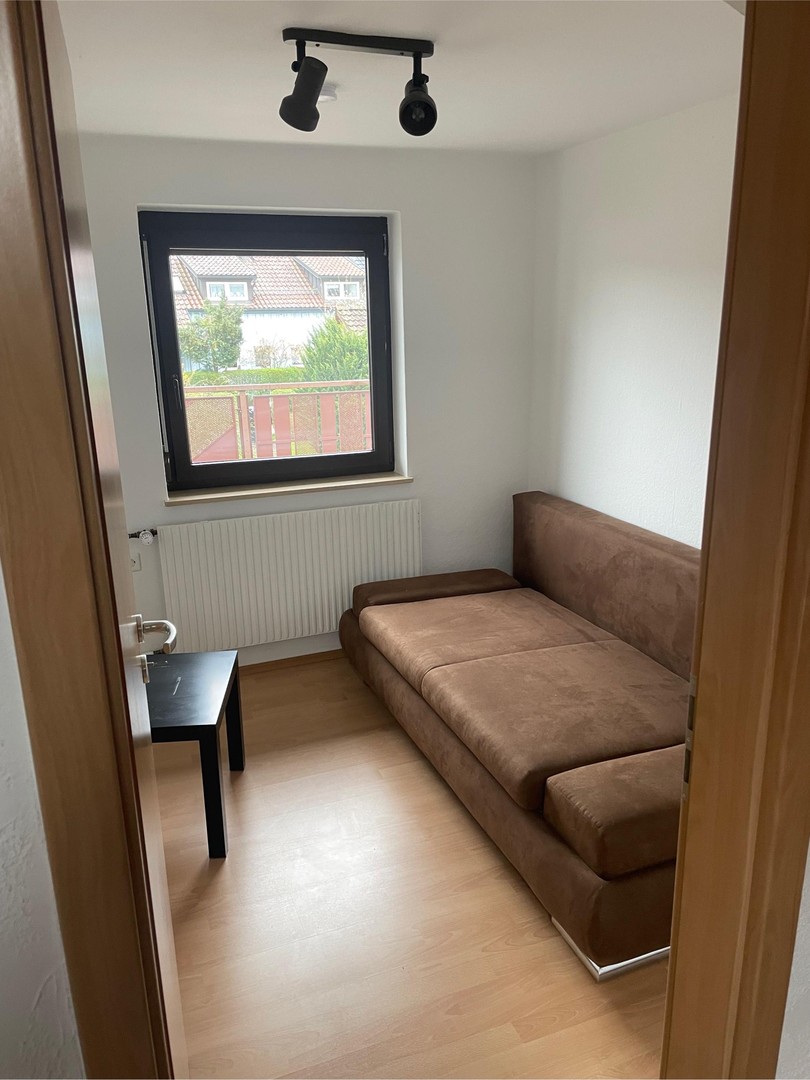 Ein-/Zweifamilienhaus mit Einzelgarage in zentraler Lage von Crailsheim zu verkaufen – Crailsheim – Vorschaubild 4