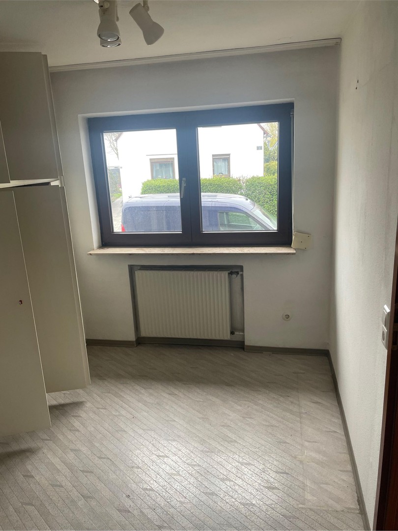 Ein-/Zweifamilienhaus mit Einzelgarage in zentraler Lage von Crailsheim zu verkaufen – Crailsheim – Vorschaubild 10