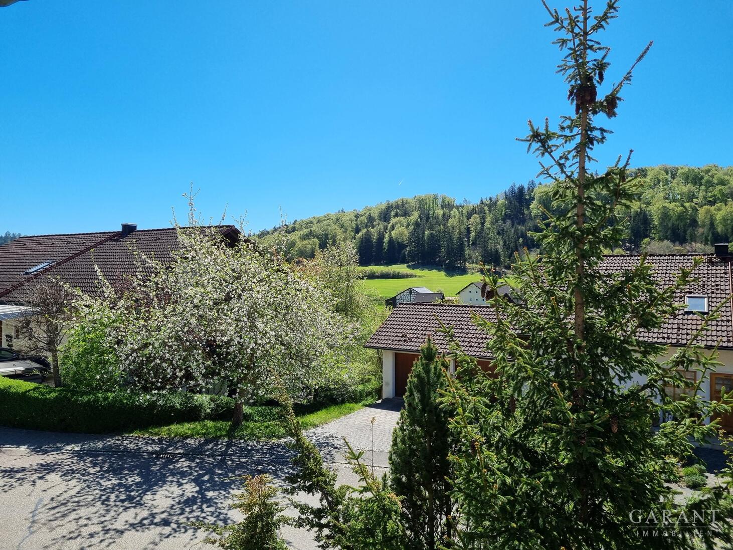 Großzüges Einfamilienhaus mit Einliegerwohnung – Titting – Vorschaubild 3