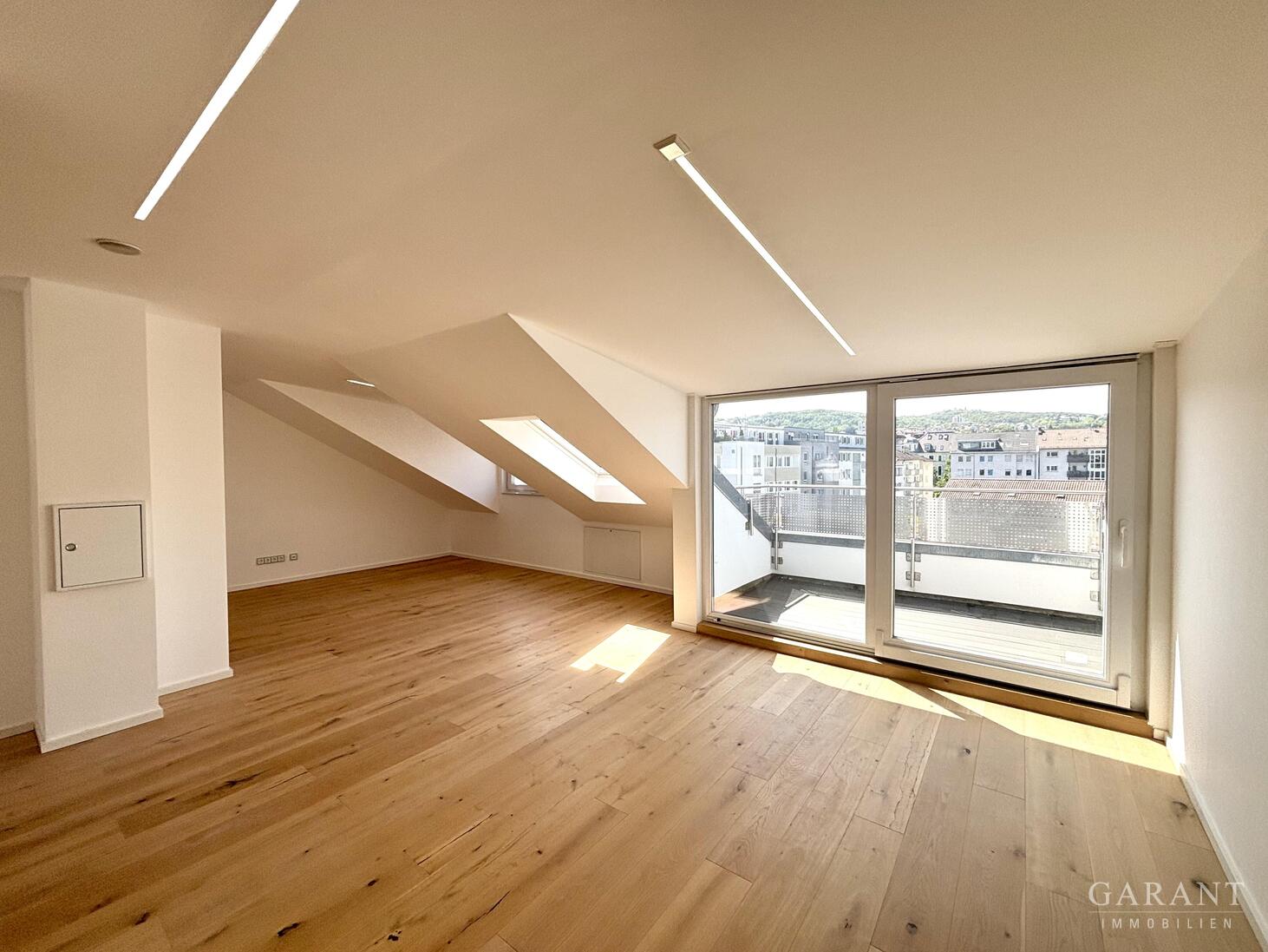 Exklusive Dachgeschoss-Wohnung in Stuttgart-West