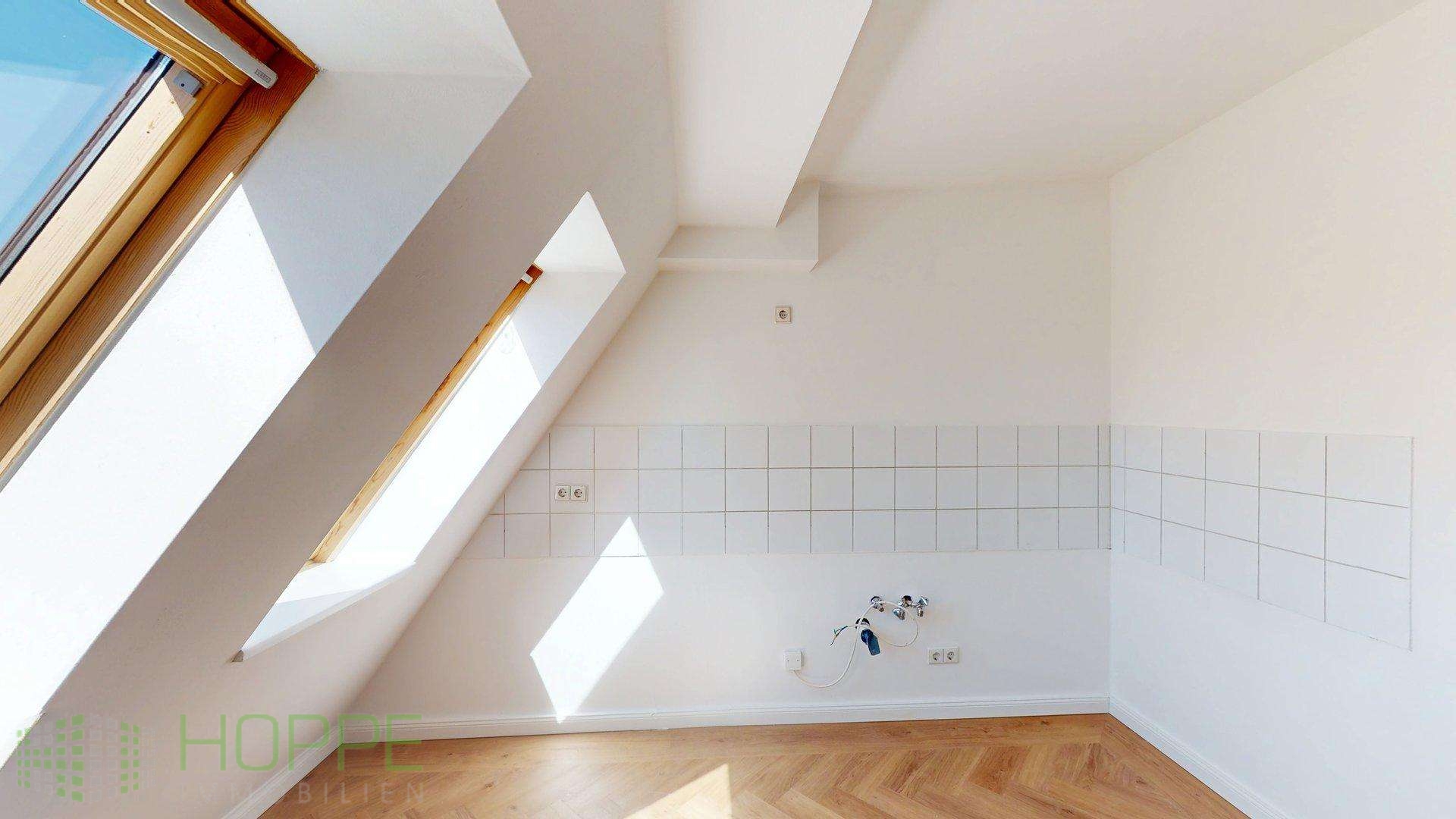 Simon-Dach-Kiez - Move in immediately - Exclusive top floor apartment in a sought-after location in Friedrichshain – Berlin – Vorschaubild 11