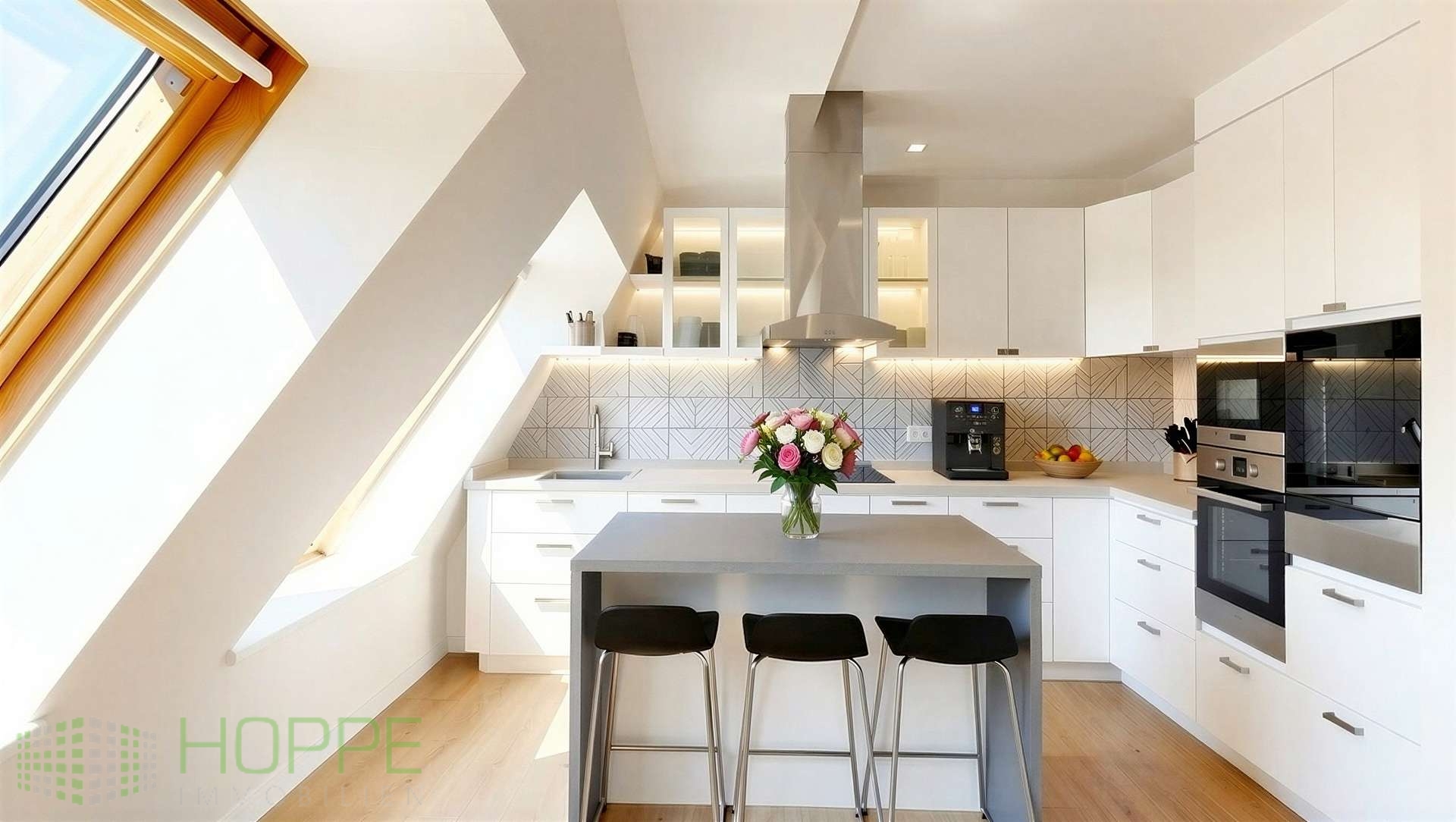 Simon-Dach-Kiez - Move in immediately - Exclusive top floor apartment in a sought-after location in Friedrichshain – Berlin – Vorschaubild 12