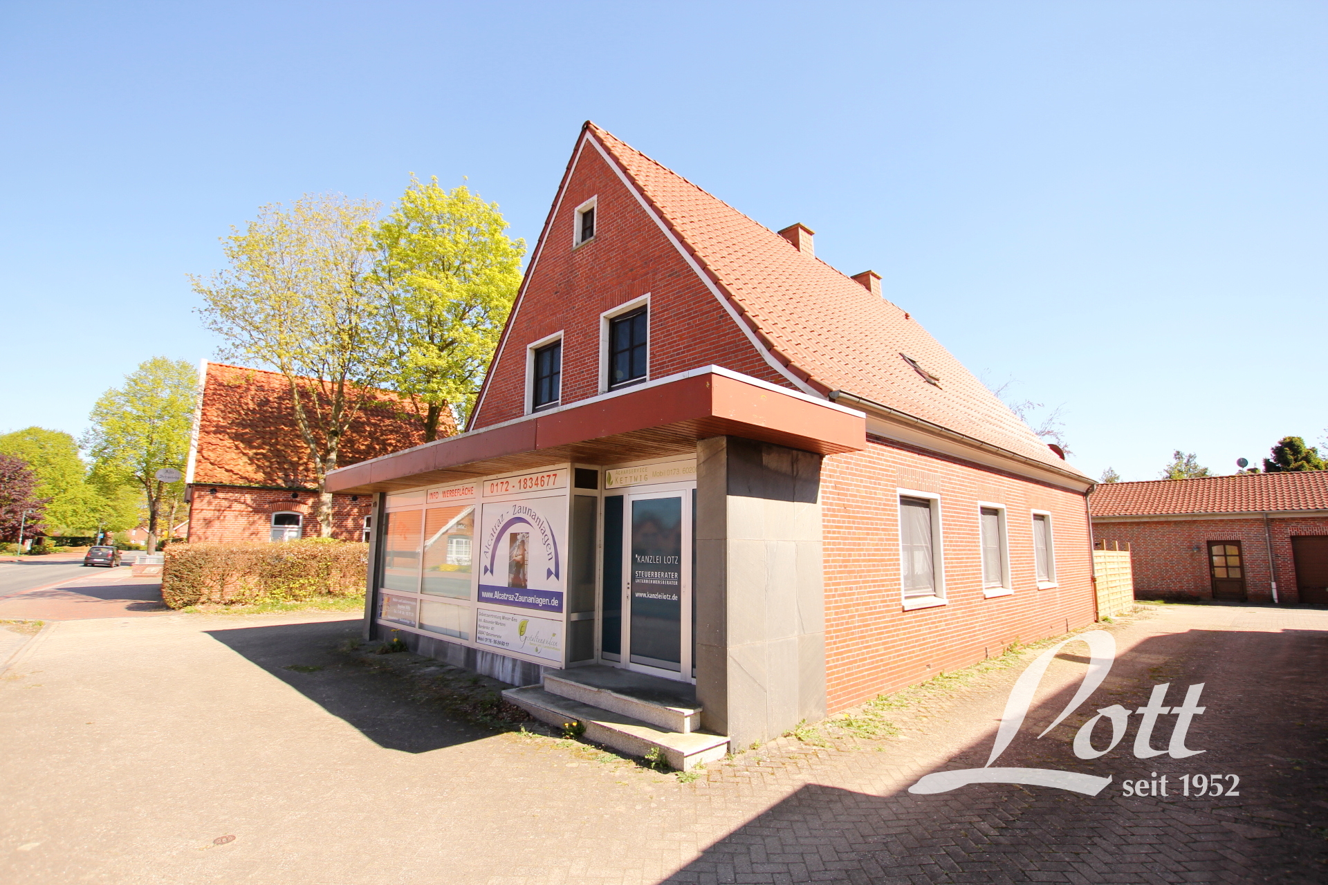 bg
