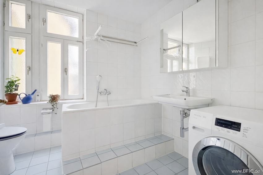 Charmante Altbauwohnung mit Balkon im Münchner Westend – München Schwanthalerhöhe – Vorschaubild 5