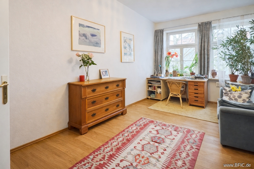 Charmante Altbauwohnung mit Balkon im Münchner Westend – München Schwanthalerhöhe – Vorschaubild 6