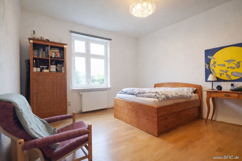 Charmante Altbauwohnung mit Balkon im Münchner Westend – München Schwanthalerhöhe – Vorschaubild 9