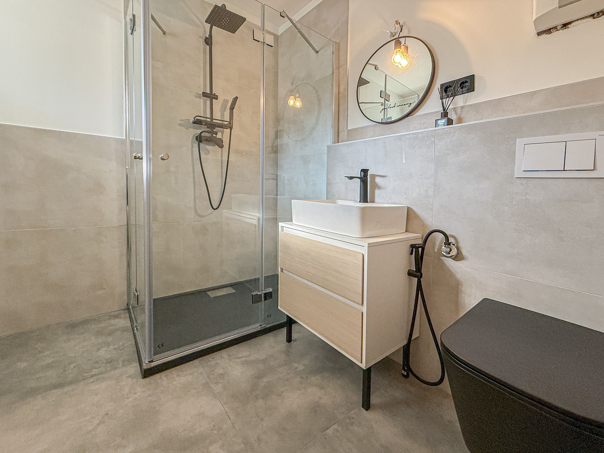 Vier-Zimmer-Wohnung - auch teilbar – Düsseldorf – Vorschaubild 7