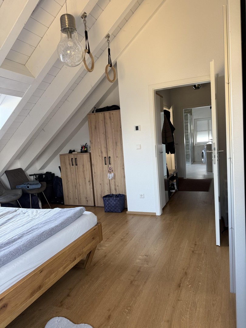 Wohnen auf Zeit: Exklusive Dachgeschosswohnung mit Cabriofenster in ruhiger Lage von Speyer – Speyer – Vorschaubild 14