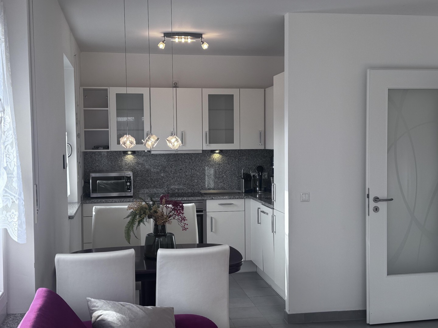 Provisionsfrei, Selbstbezug oder Kapitalanlage, München‑Schwabing, Ecke Leopoldstraße, 2-Zi.-Wohnung – München – Vorschaubild 4