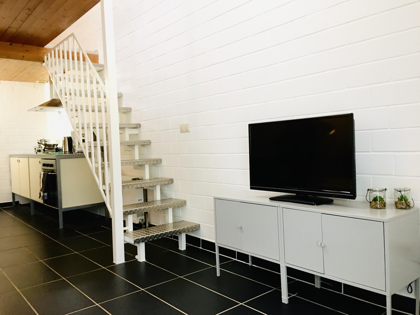 2‑Zimmer‑Wohnung, 61 m² – Köln‑Sürth – 3 Min. zur Linie 16/17 – Loft‑Style- Top Anbindung – Köln – Vorschaubild 3