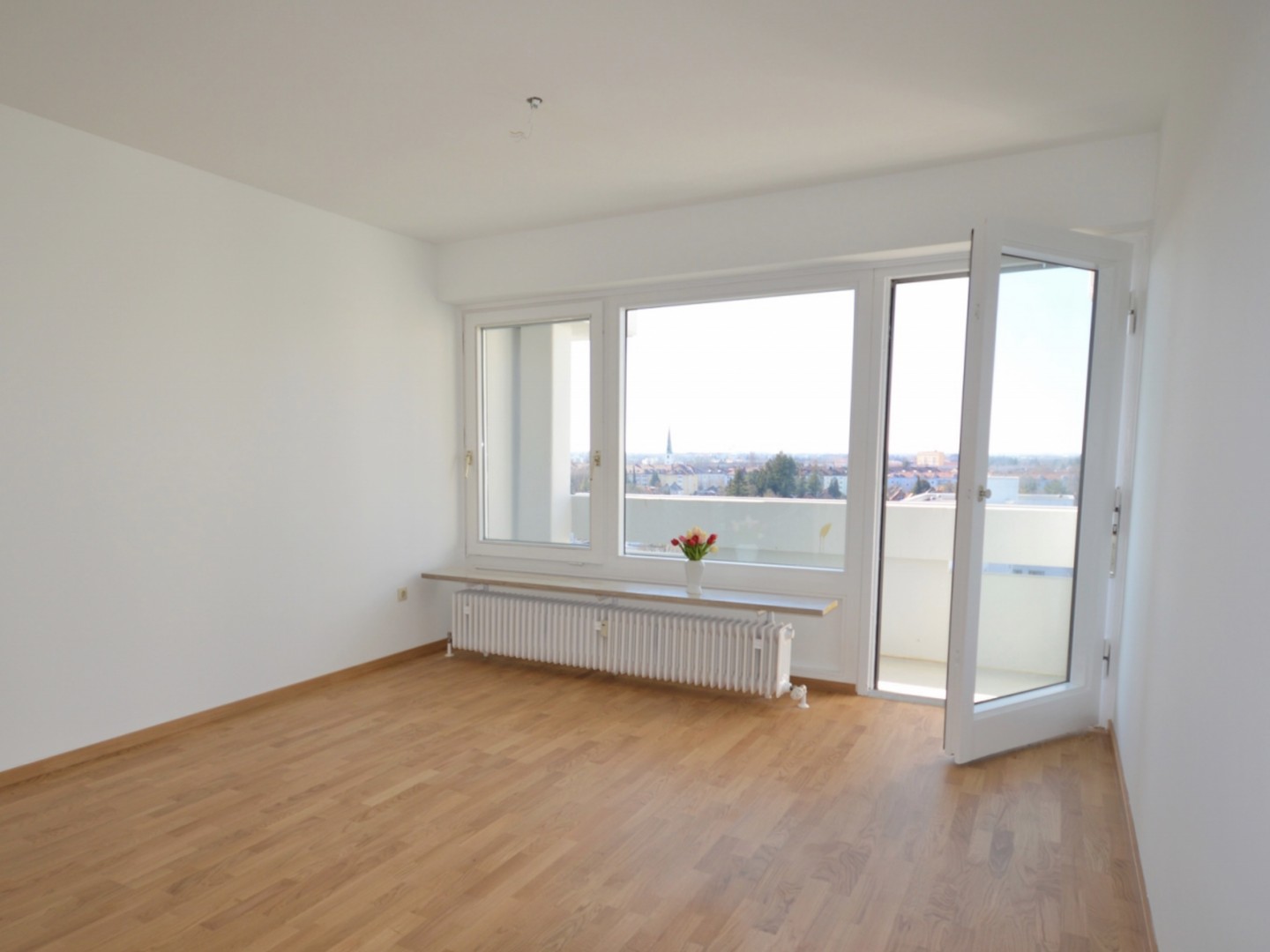 Eine schöne 1-Zi.-Wohnung mit toller Aussicht in der Nähe der U-Bahn von Privat – München – Vorschaubild 10
