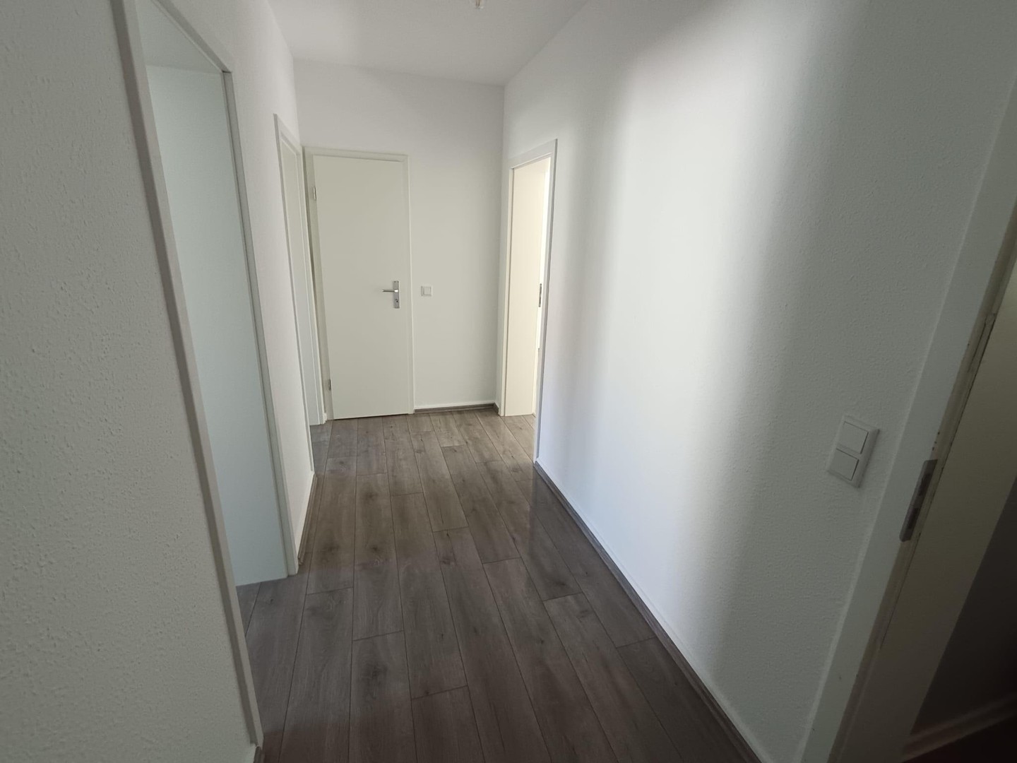 Renovierte, moderne 2-Zimmer Wohnung – Duisburg – Vorschaubild 5
