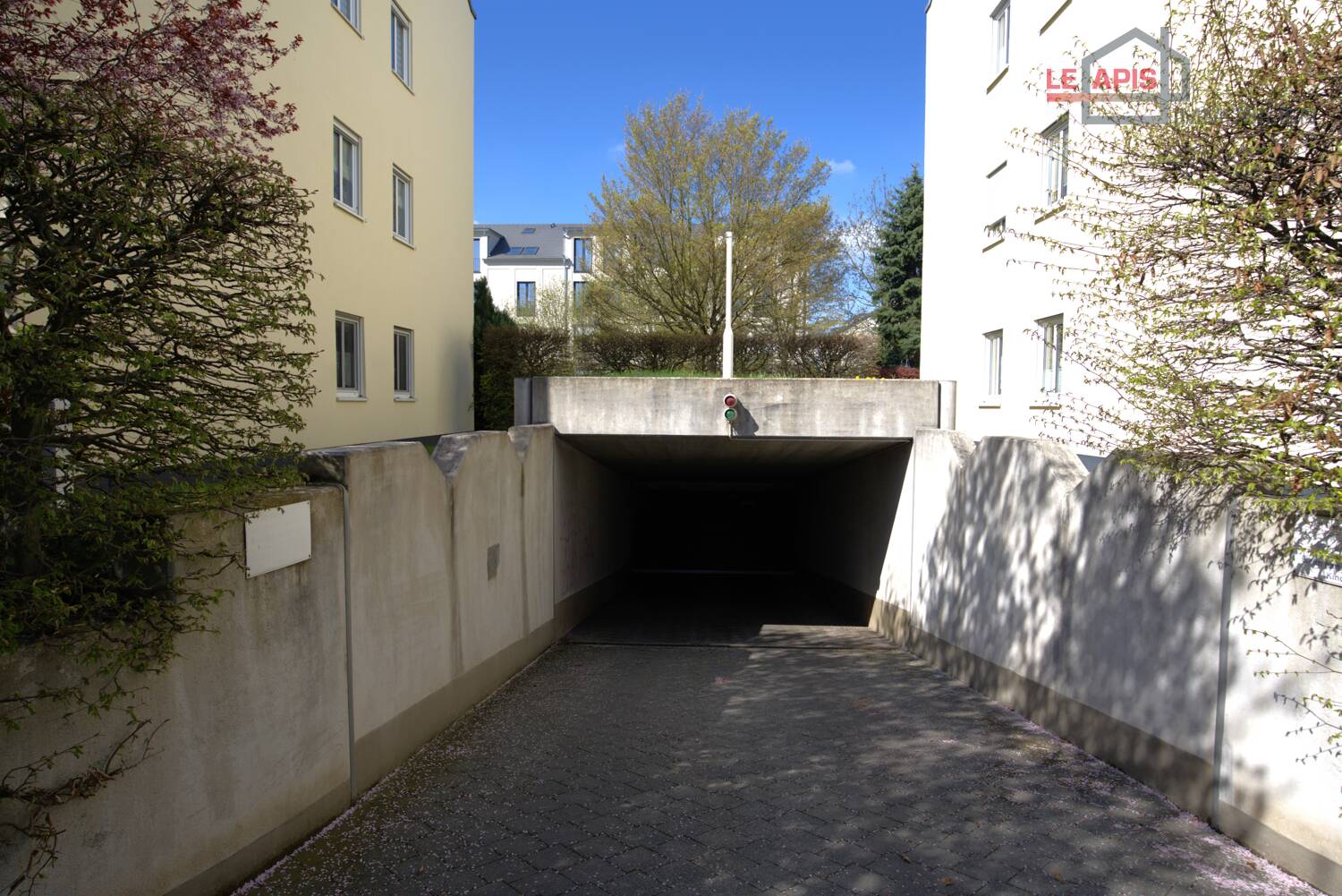 SCHICKE, HELLE DG-1-RWG IN GRÜNER LAGE M. DACHTERRASSE U. TG-STELLPL. IM BELIEBTEN LPZ.-LINDENTHAL – Leipzig – Vorschaubild 17