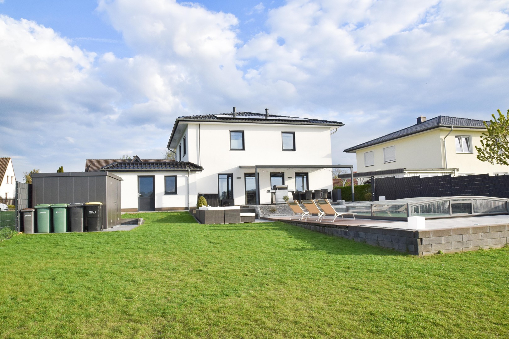 Exklusive Design-Villa mit Pool, Weitblick & modernster Energietechnik - Rückzugsort der Extraklasse – Espelkamp – Vorschaubild 38
