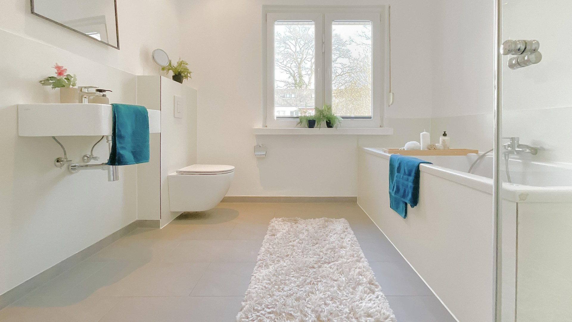 Zentral in HH-Niendorf: Einfamilienhaus (5,5 Zimmer) mit sonnigem Garten und PKW Stellplatz – Hamburg – Vorschaubild 5