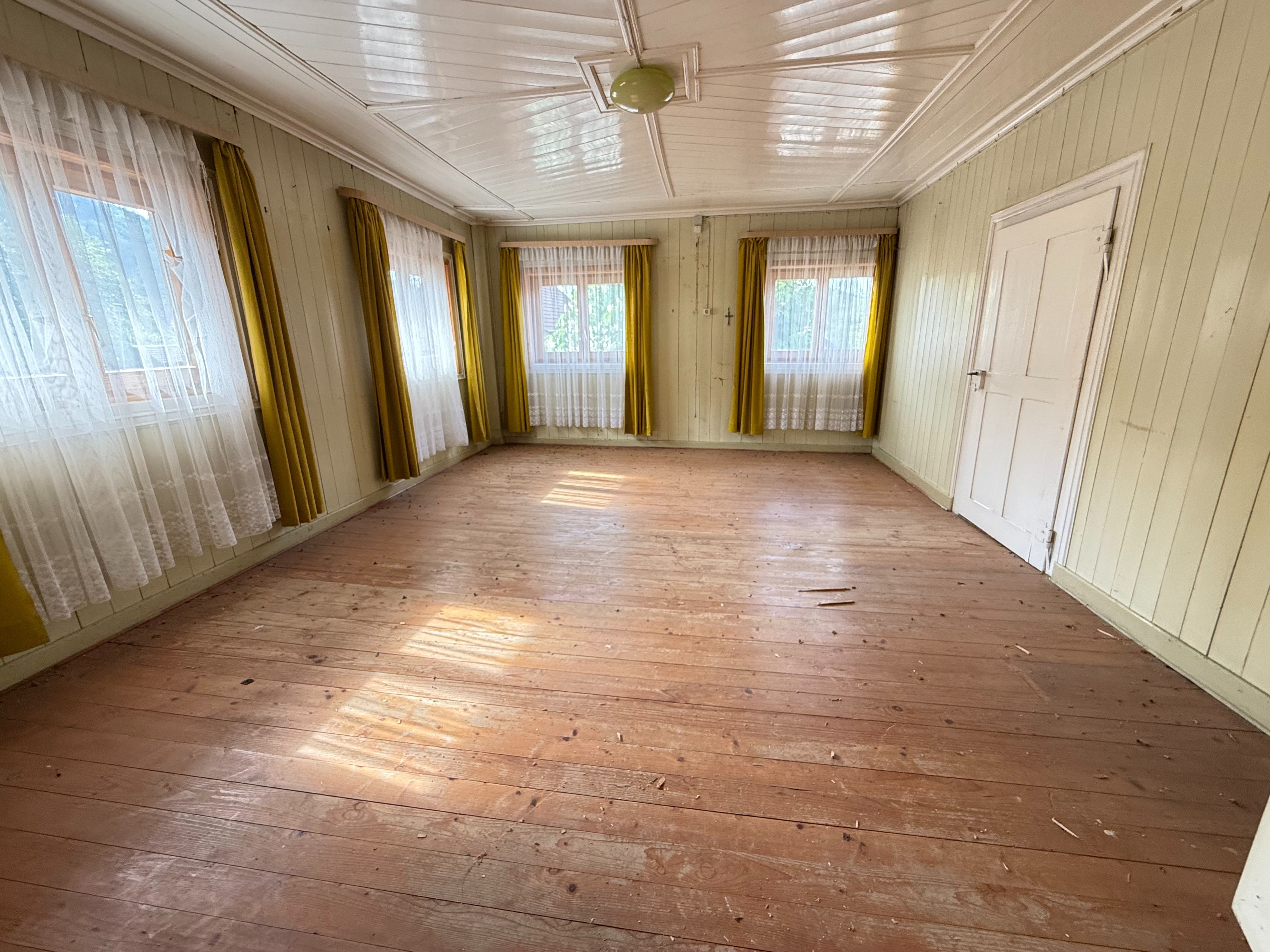 Sanierungsbedürftiges Bauernhaus in einem Teilort von Isny * 900 m² Wohn- und Nutzfläche * – Isny im Allgäu – Vorschaubild 12