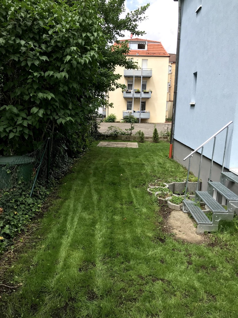 Wohlfühlen leicht gemacht – moderne 1-Zimmer Wohnung mit 75 m² eigenem Garten – Stuttgart – Vorschaubild 2