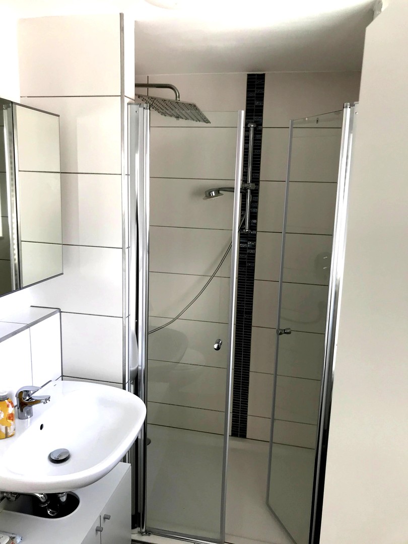Wohlfühlen leicht gemacht – moderne 1-Zimmer Wohnung mit 75 m² eigenem Garten – Stuttgart – Vorschaubild 5