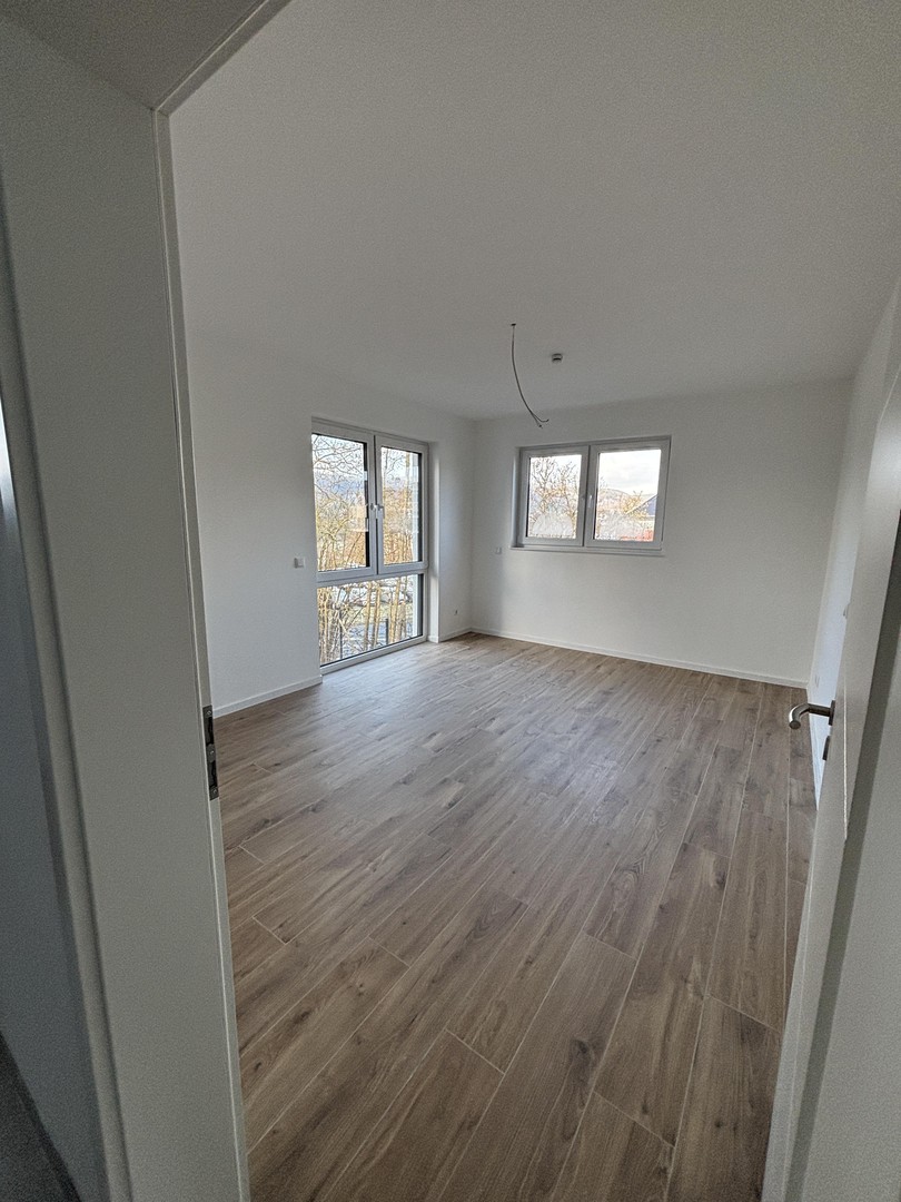 Erstbezug: Helles Reihenendhaus mit Garten & Terrasse – 4 Zimmer – Neubau – Höchst – Vorschaubild 4