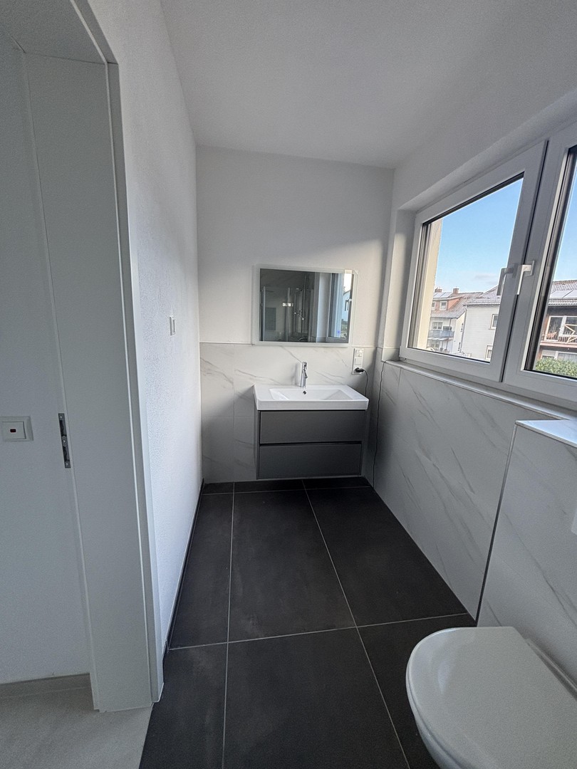 Erstbezug: Helles Reihenendhaus mit Garten & Terrasse – 4 Zimmer – Neubau – Höchst – Vorschaubild 6