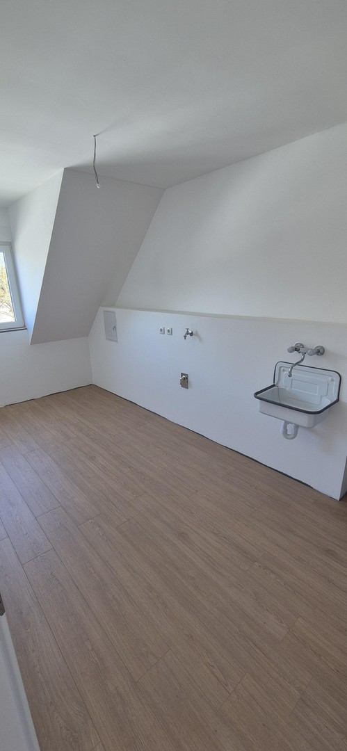 Neubau-Reihenhaus mit Terrasse – 140 m² Familienhaus mit sehr niedrigen Energiekosten (EH-40 + PV) – Fuldatal – Vorschaubild 14