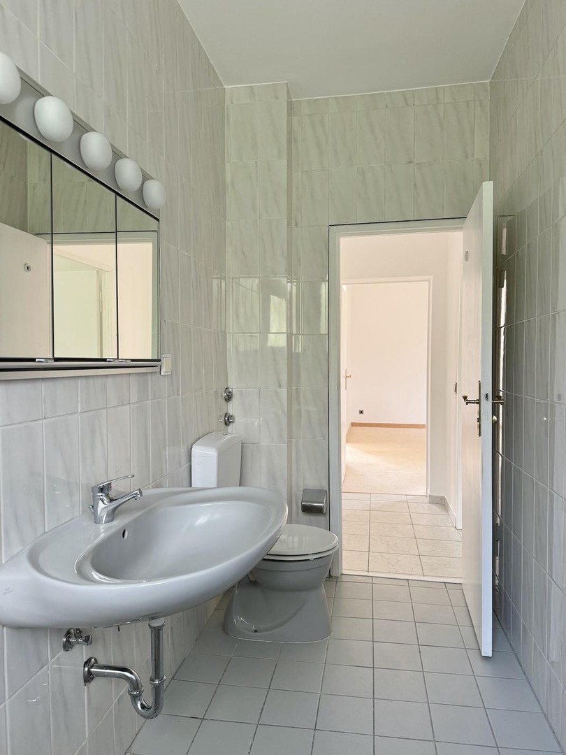 Sonnige 3-Zimmer-Wohnung in Westend – Berlin – Vorschaubild 15