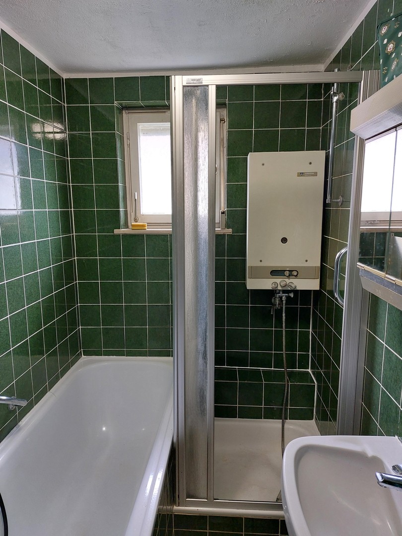 3-Fam.Haus - zentral, ruhig, hell, freistehend, gedämmte Fassade, unvermietet, provisionsfrei – Herrenberg – Vorschaubild 6