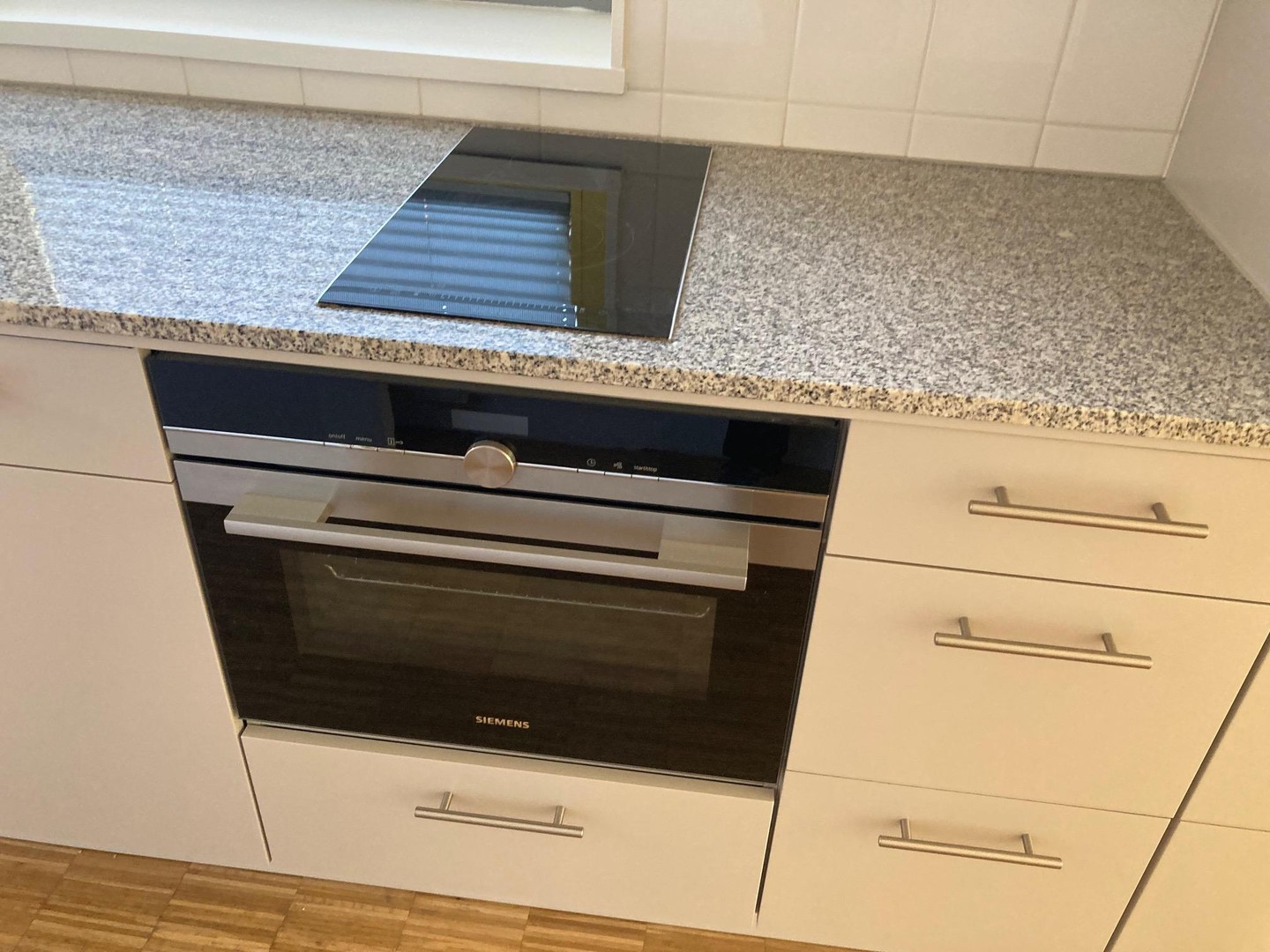 Neu renoviertes Appartment (Einliegerwohnung) – Riemerling – Vorschaubild 3