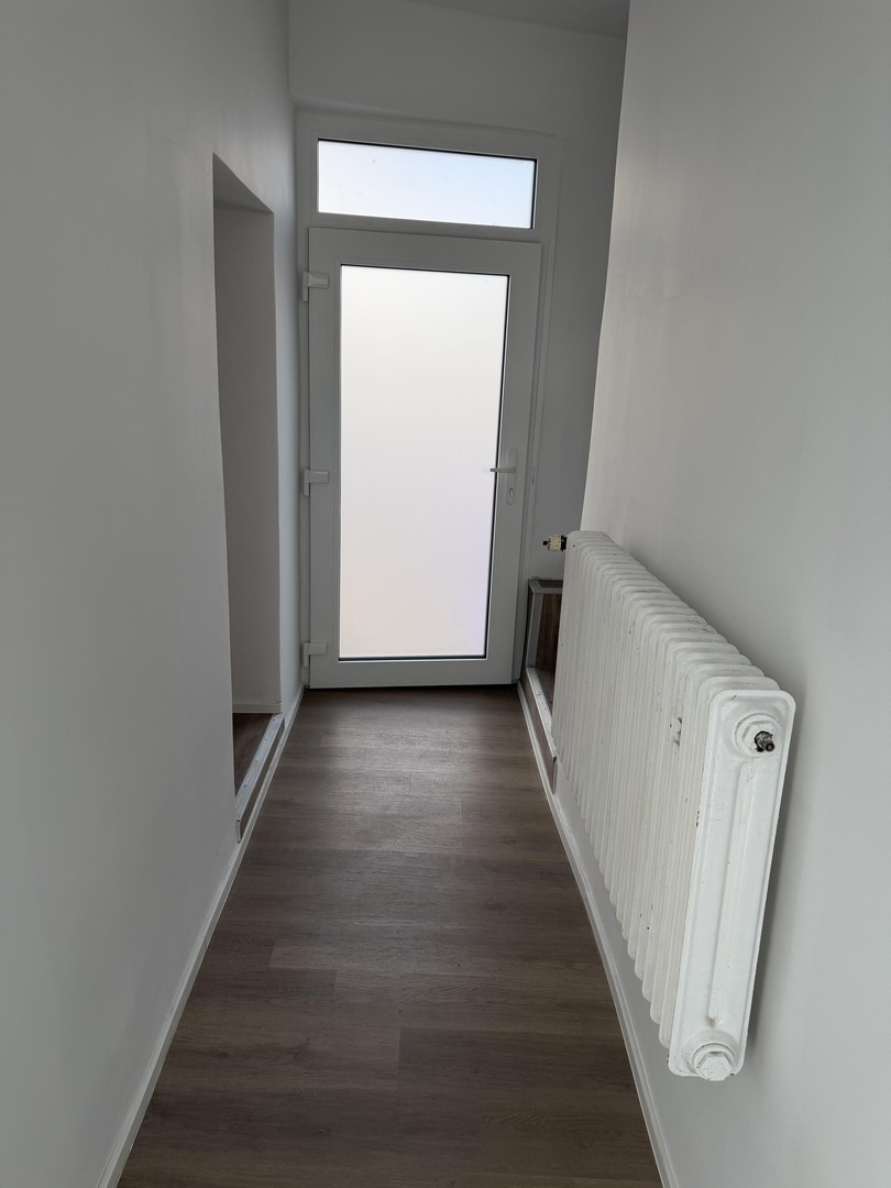renoviertes Haus 4 Zimmer Küche Bad mit Hof und Garage Worms Abenheim – Worms – Vorschaubild 3