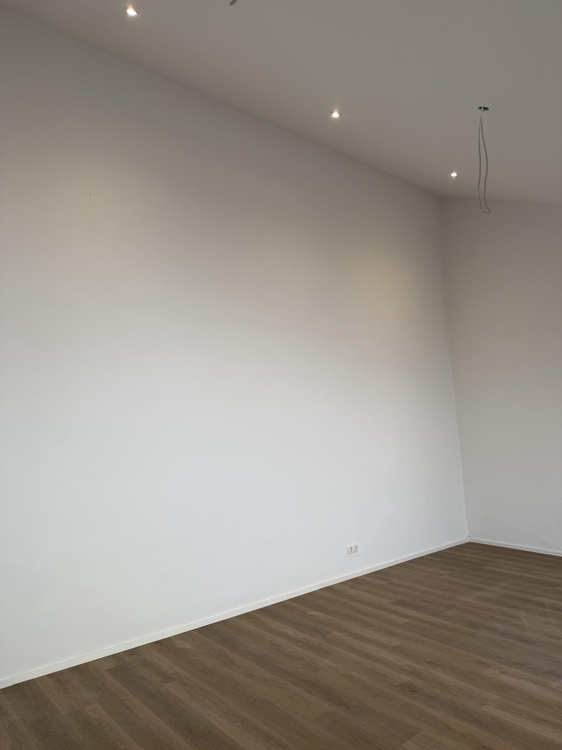 renoviertes Haus 4 Zimmer Küche Bad mit Hof und Garage Worms Abenheim – Worms – Vorschaubild 5