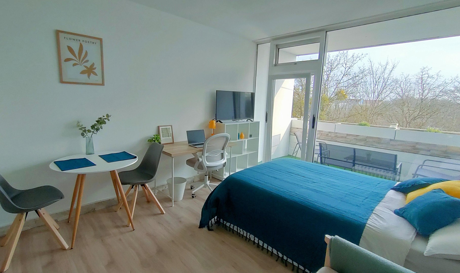 Bring mal deinen Koffer mit - dein voll ausgestattetes neues Zuhause in Forstenried wartet auf dich! – München – Vorschaubild 6