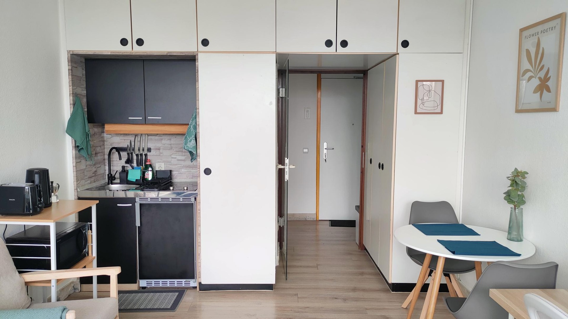 Bring mal deinen Koffer mit - dein voll ausgestattetes neues Zuhause in Forstenried wartet auf dich! – München – Vorschaubild 8