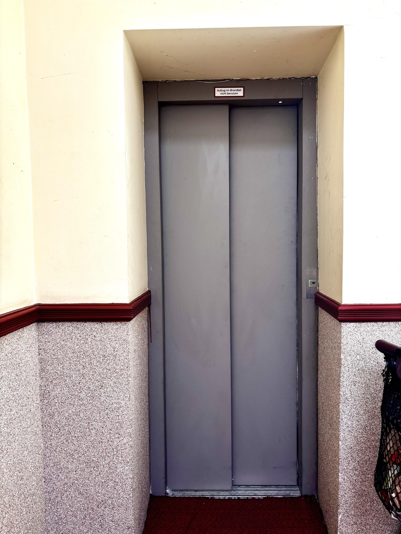 Helle 3-Zimmer-Wohnung mit Balkon & Grünblick im ruhigen Gartenhaus – Boxhagener Kiez – Berlin – Vorschaubild 16