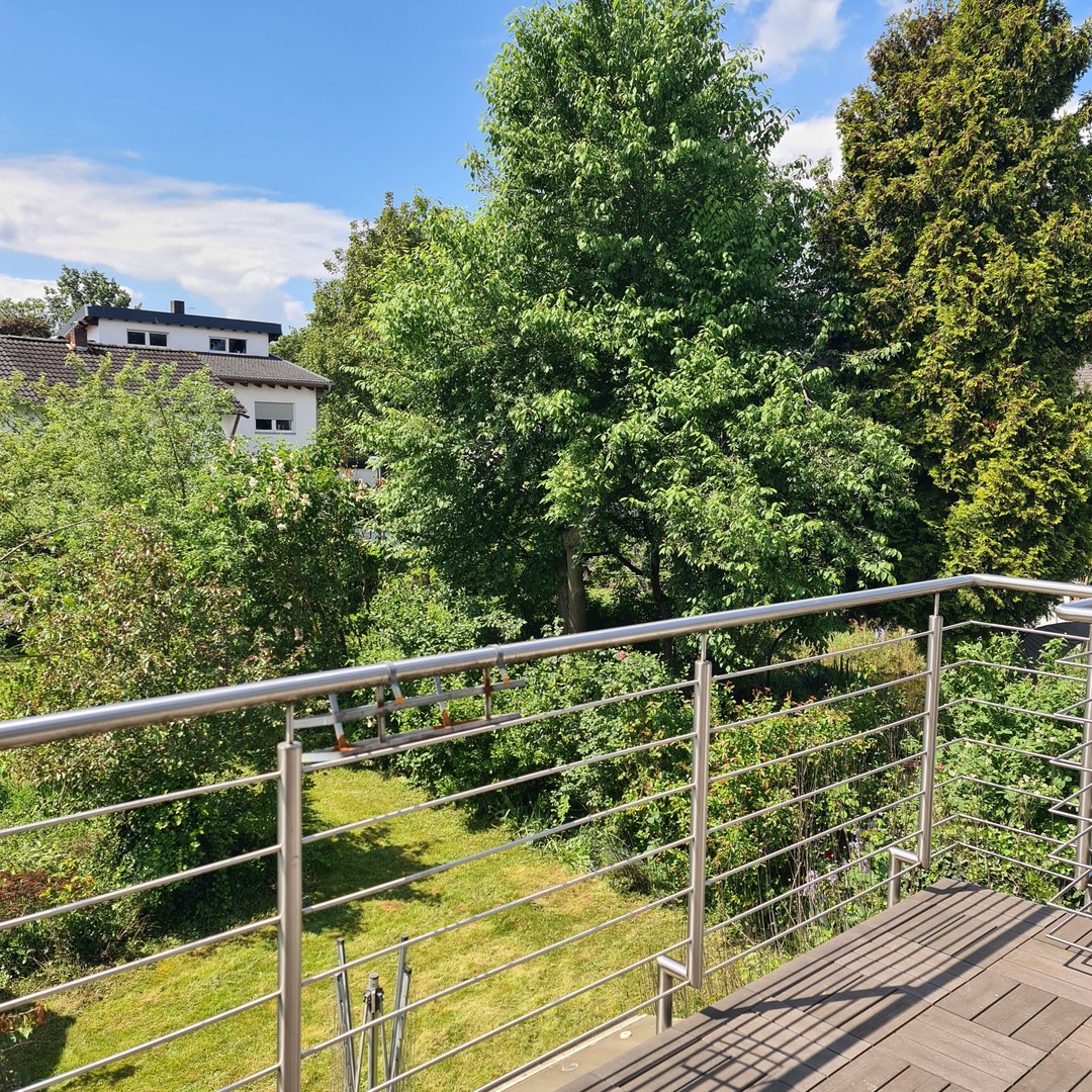 Zweifamilienrheieneckhaus mit 2 Eingängen in Köln Heimersdorf – Köln – Vorschaubild 4