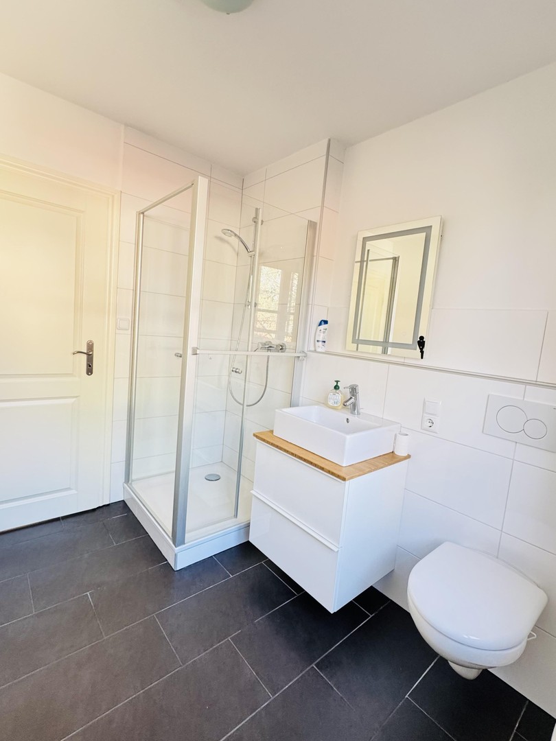 Großzügiges Haus mit Einliegerwohnung am See zur Miete – Münsing – Vorschaubild 7