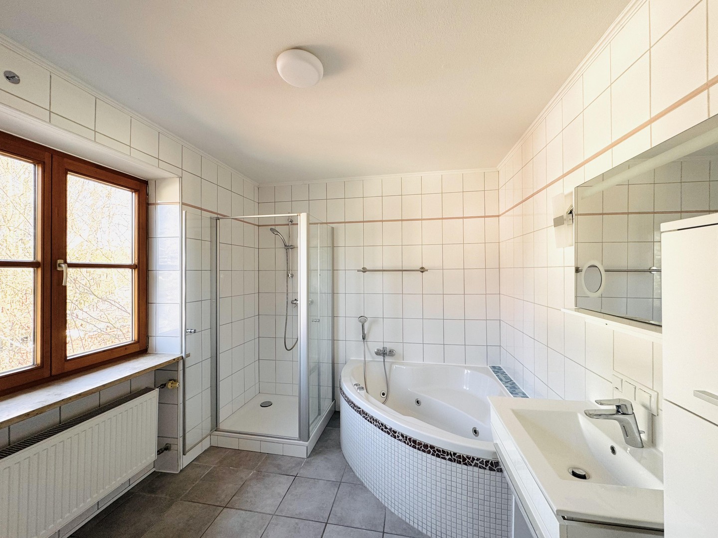Großzügiges Haus mit Einliegerwohnung am See zur Miete – Münsing – Vorschaubild 9