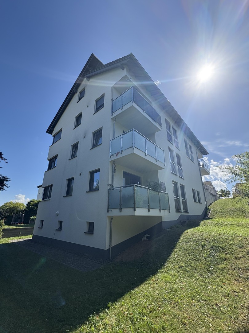 Provisionsfrei! Neuwertiges Mehrfamilienhaus in Idstein – Idstein – Vorschaubild 5
