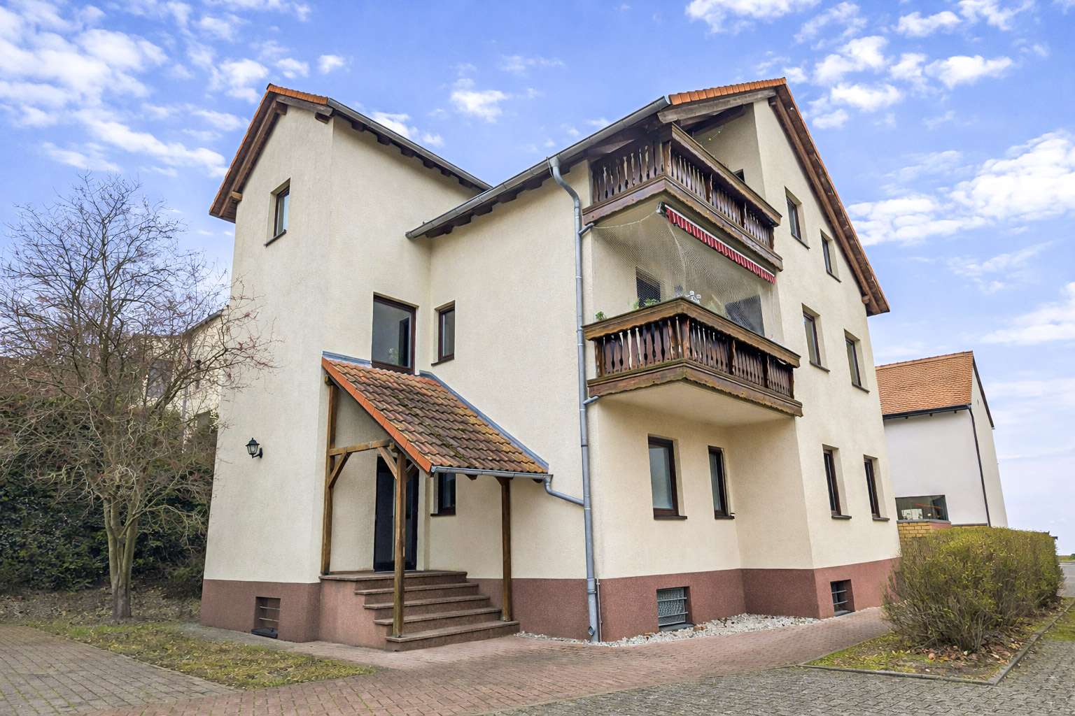 Komfortables Wohnen mit Hauscharakter | Großzügige EG-Wohnung mit Kamin, Gartenanteil & Garage – Leipzig – Vorschaubild 3