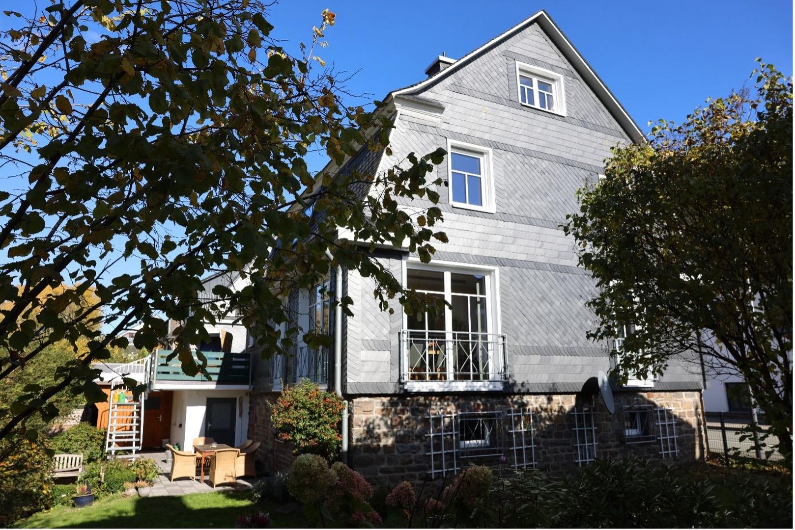 Einfamilienhaus in zentraler und idyllischer Lage – Bad Berleburg – Vorschaubild 4