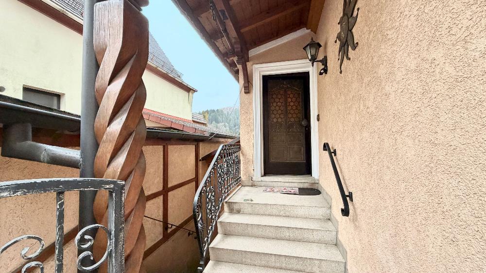 +++ Charmantes Einfamilienhaus mit Südausrichtung, Wintergärten, Carport in bevorzugter, ruhiger Wohnlage+++ – Rodalben – Vorschaubild 4