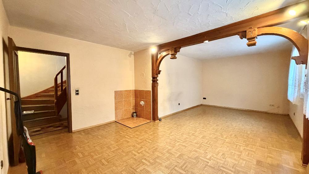+++ Charmantes Einfamilienhaus mit Südausrichtung, Wintergärten, Carport in bevorzugter, ruhiger Wohnlage+++ – Rodalben – Vorschaubild 7
