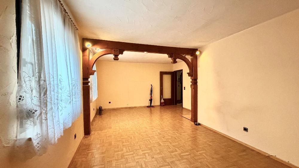 +++ Charmantes Einfamilienhaus mit Südausrichtung, Wintergärten, Carport in bevorzugter, ruhiger Wohnlage+++ – Rodalben – Vorschaubild 8