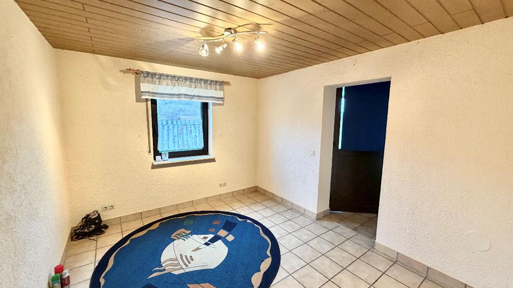 +++ Charmantes Einfamilienhaus mit Südausrichtung, Wintergärten, Carport in bevorzugter, ruhiger Wohnlage+++ – Rodalben – Vorschaubild 23