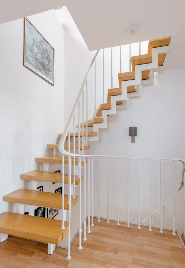 Geräumige 5-Zimmer DHH in München mit Garage, Feldrandlage! – München – Vorschaubild 6