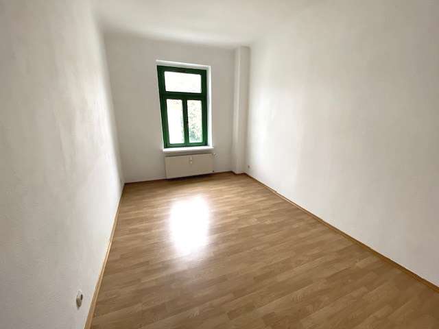 2-Zimmer-Whg - große Küche, Laminat, Badewanne - sehr schöne Lage, direkt am Auenwald – Leipzig – Vorschaubild 5