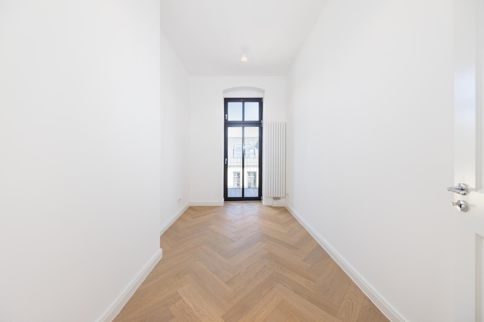 Kernsanierter Altbau | 3 Zimmer mit Weitblick | 2 Balkone | EBK inkl. | Aufzug | top Anbindung – Berlin – Vorschaubild 10