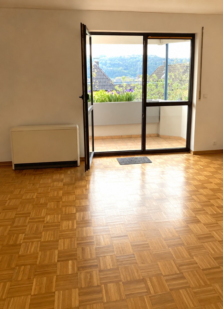 Hübsche 3 Zimmer Wohnung mit Balkon, Tiefgaragenstellplatz und Einbauküche – Trier – Vorschaubild 4