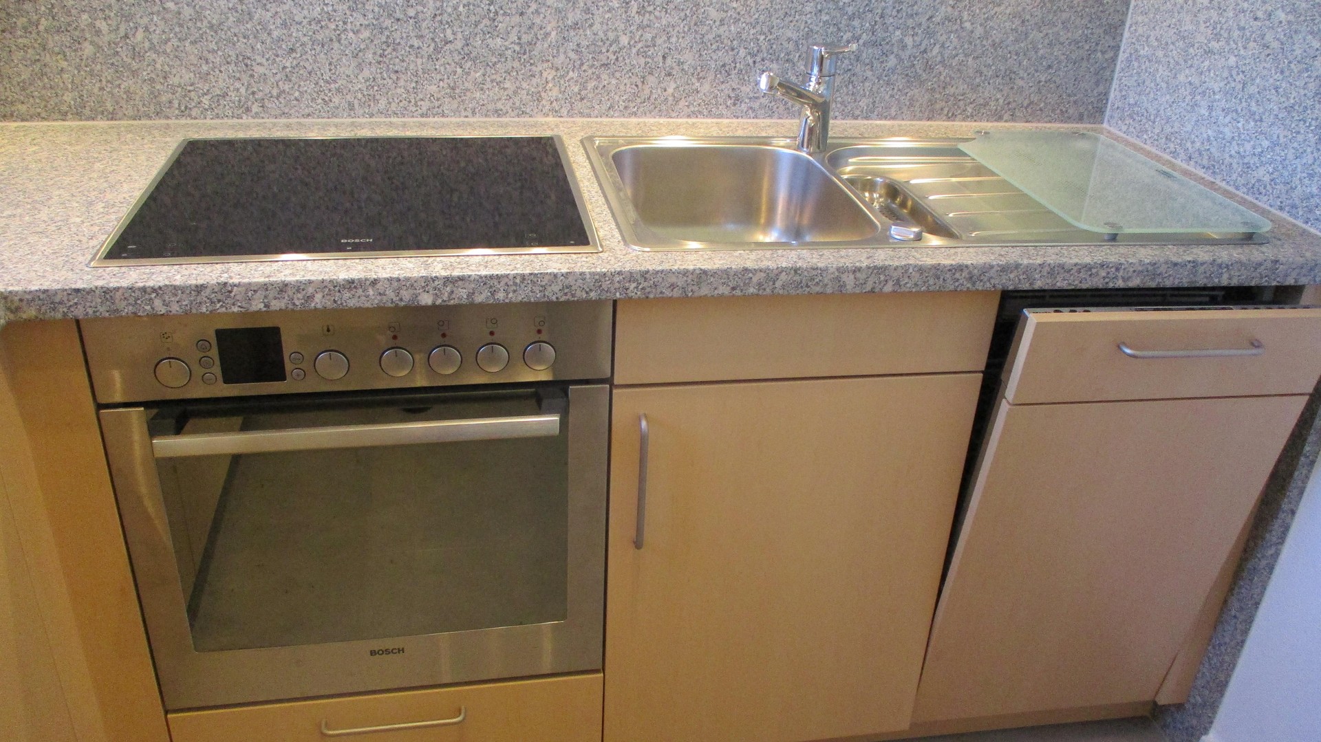 2,5-Zimmer mit EBK, Balkon, Tageslichtbad, Gästebad/WC und Abstellraum provisionsfrei – Stuttgart-Degerloch – Vorschaubild 17