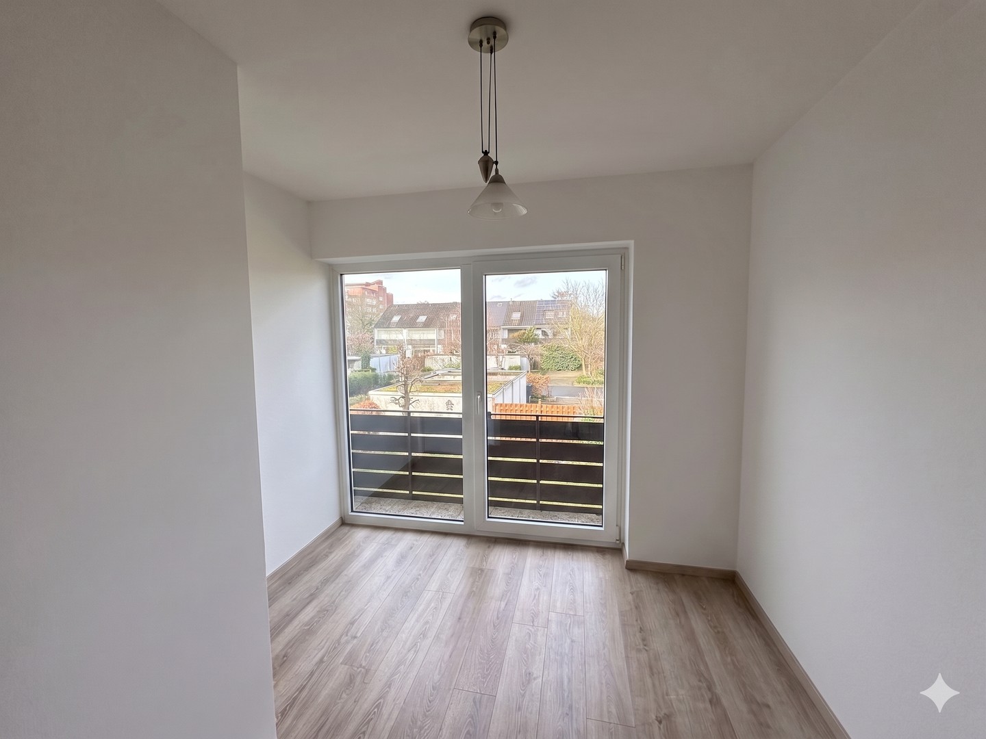 Gepflegtes Endreihenhaus mit Garage am Bramfelder See – ruhig, grün & familienfreundlich v. privat – Hamburg – Vorschaubild 8